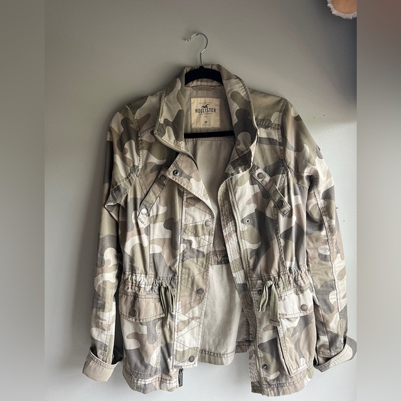Hollister Military Jacket Women’s Large Khaki Camouflage Full Zip Drawstring - Picture 2 of 8